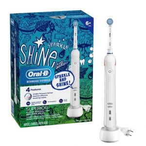 Oral-B Electric Toothbrush with Sensor, Coaching Pressure and Timer for Kids
