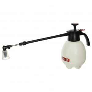 Solo One-Hand 2-Liter Pressure Sprayer with Adjustable Wand