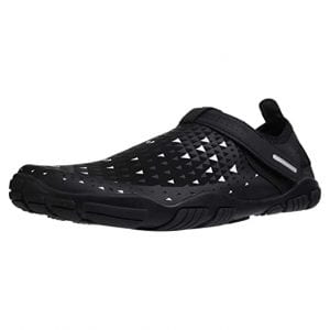 Top 10 Best Water Shoes for Men in 2023 Reviews | Buyer’s Guide