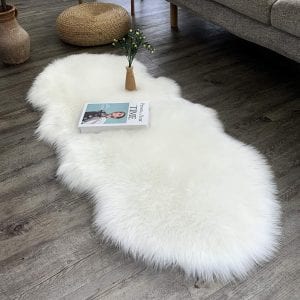 Dikoaina Soft Faux Sheepskin Rug (White)
